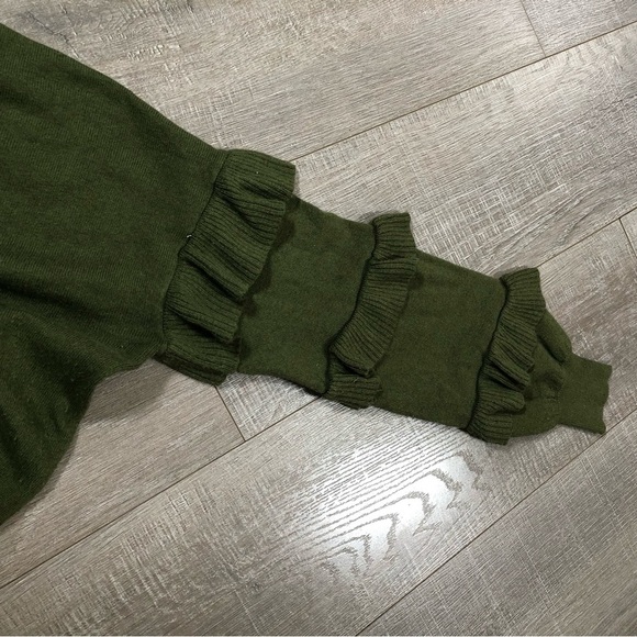 J.Crew Women’s Olive Green Sweater with ruffle sleeves Size S - Picture 8 of 15